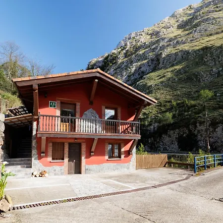 Con Jacuzzi Y Chimenea, Rio Sella Apartment Canisquezo