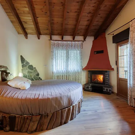 Con Jacuzzi Y Chimenea, Rio Sella Apartment