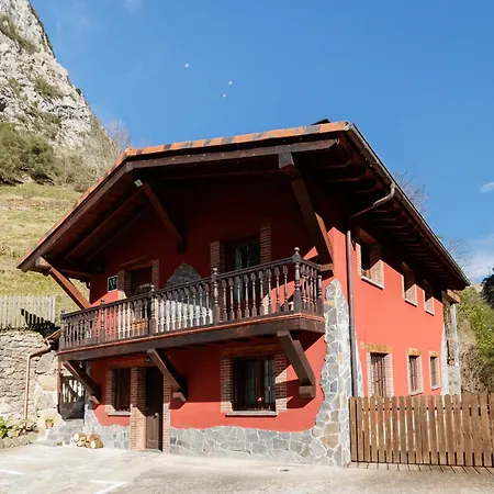 Con Jacuzzi Y Chimenea, Rio Sella Apartment
